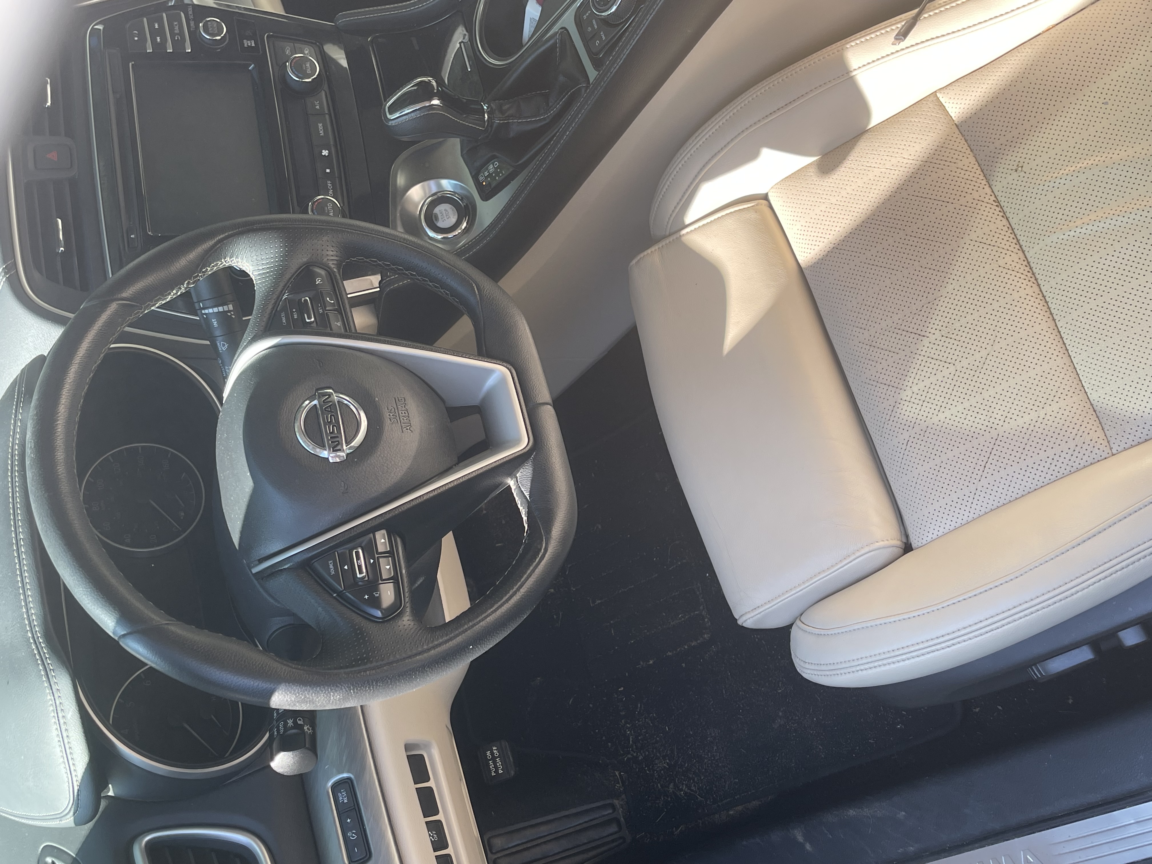 Used 2016 Nissan Maxima 3.5 SV FWD image 8