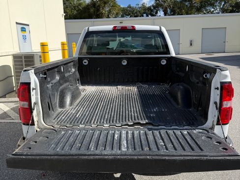 Used 2017 GMC Sierra 1500 W/T image 9