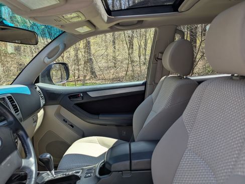 Used 2008 Toyota 4Runner Sport image 13