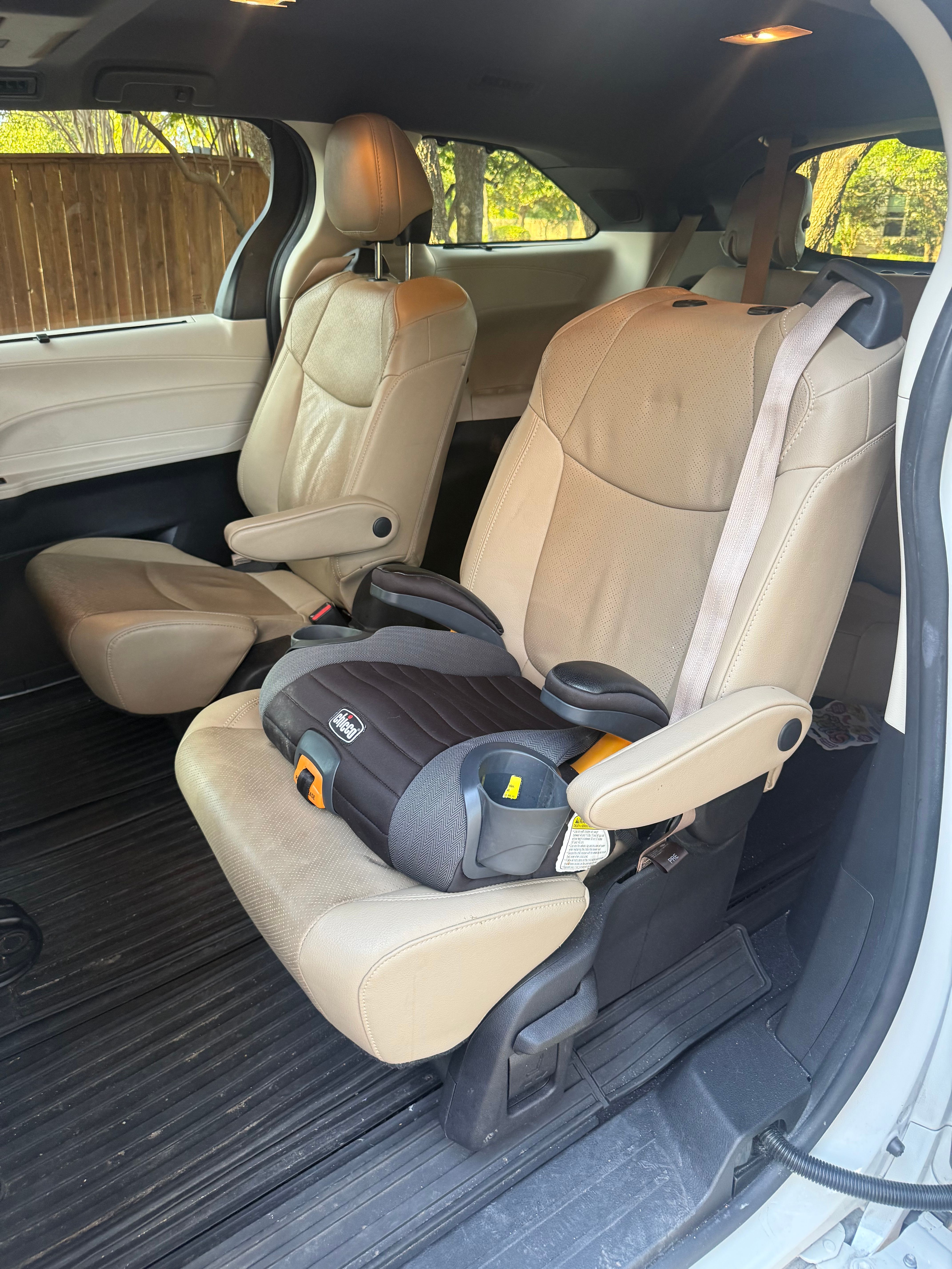 Used 2022 Toyota Sienna Limited AWD/4WD image 19