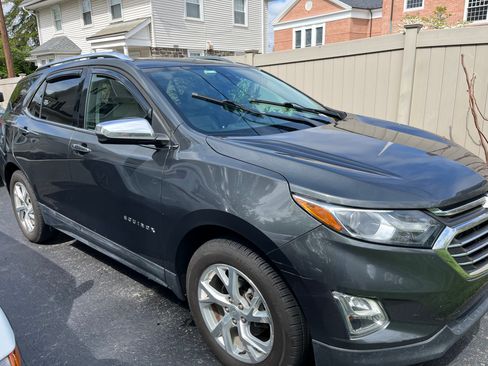 Used 2018 Chevrolet Equinox Premier AWD/4WD image 28