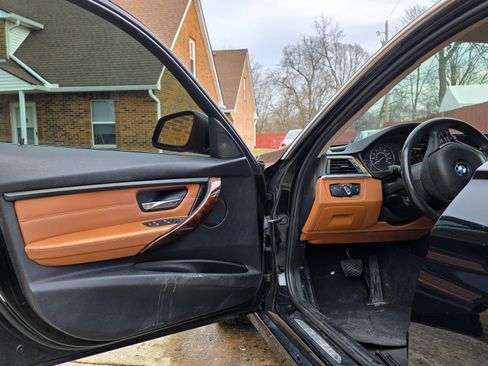 Used 2013 BMW 328i xDrive Sedan image 24