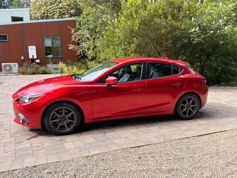 Used 2014 MAZDA MAZDA3 s Touring FWD image 8