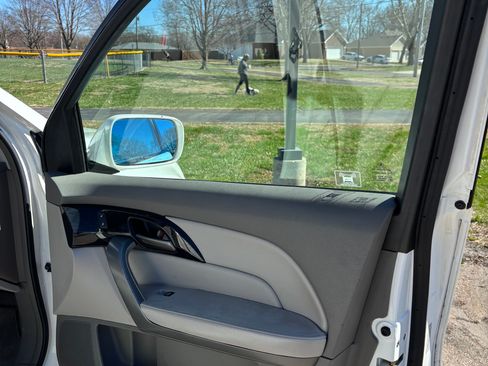 Used 2009 Acura MDX w/ Technology Package image 18