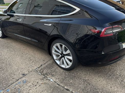 Used 2019 Tesla Model 3 Standard Range Plus image 14