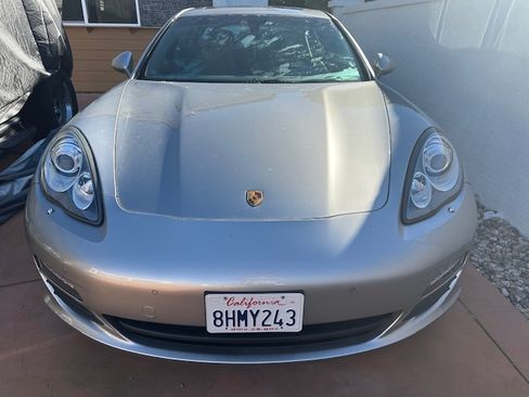Used 2010 Porsche Panamera S image 5