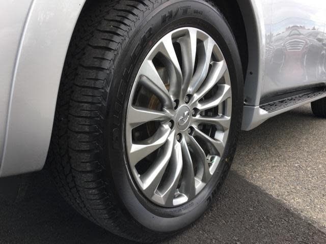 Used 2015 INFINITI QX80 4WD w/ 22" Wheel Package image 21