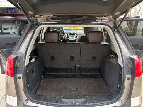 Used 2010 GMC Terrain SLT image 11