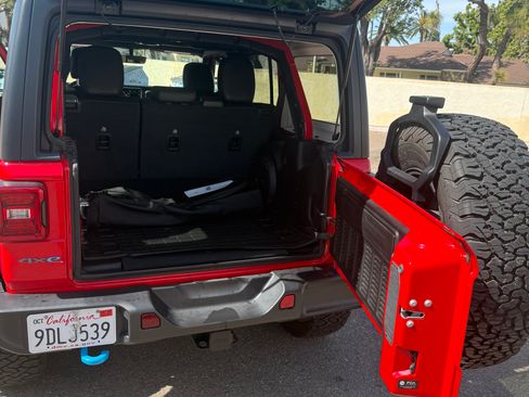 Used 2022 Jeep Wrangler Unlimited Rubicon 4xe image 15