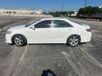 Used 2011 Toyota Camry SE w/ Fleet Convenience Pkg