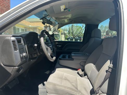 Used 2017 GMC Sierra 1500 2WD Regular Cab image 15