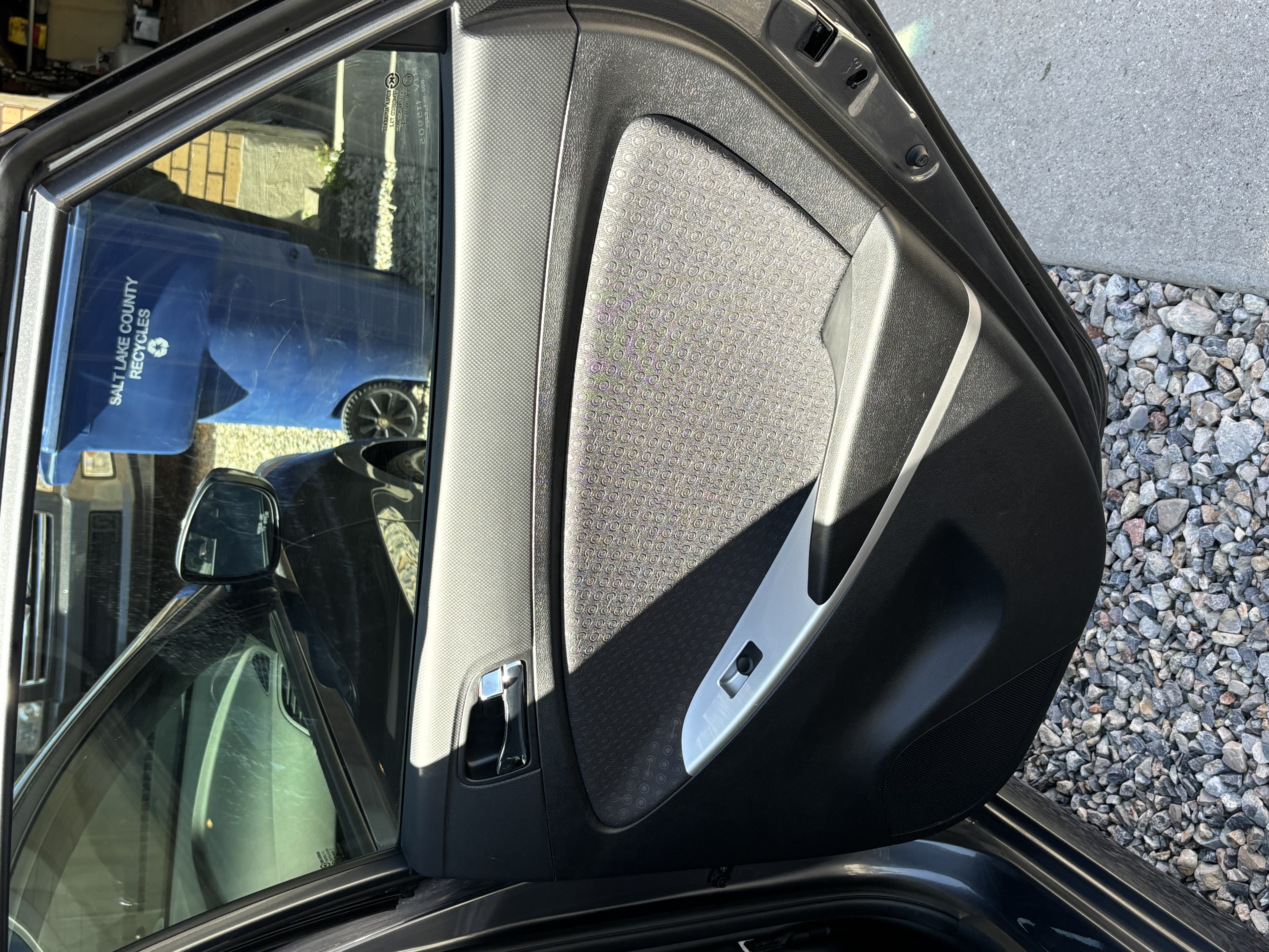 Used 2012 Hyundai Accent SE FWD image 13