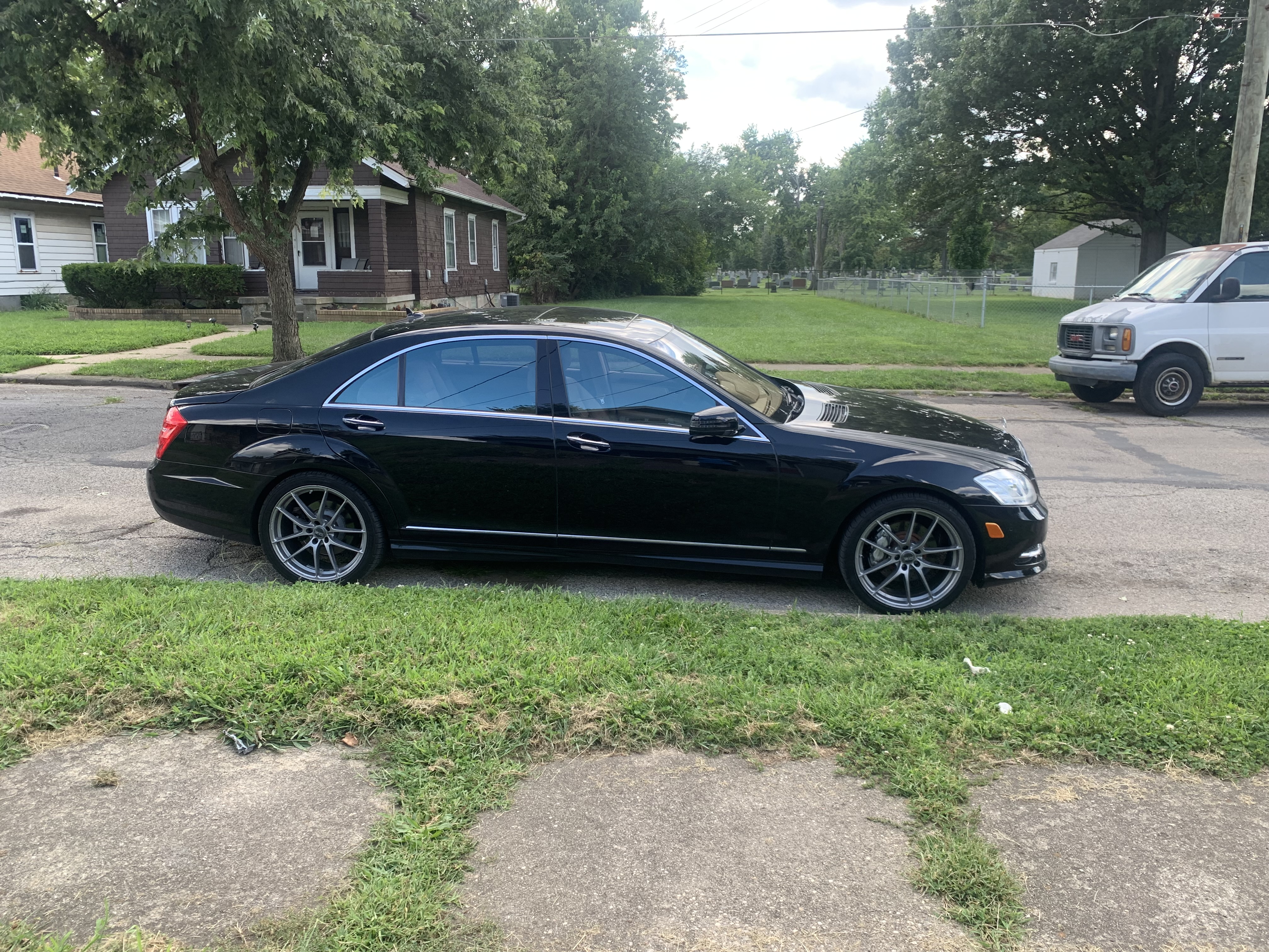 Used 2010 Mercedes-Benz S 550 image 6