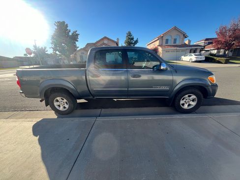 Used 2006 Toyota Tundra SR5 image 4
