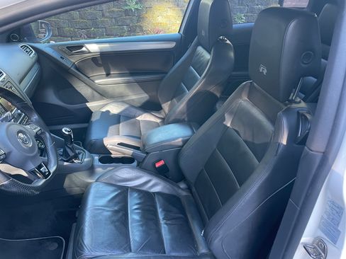 Used 2012 Volkswagen Golf R 2-Door image 5