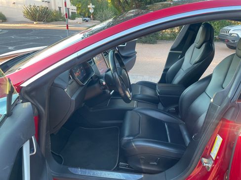 Used 2018 Tesla Model S 100D image 13