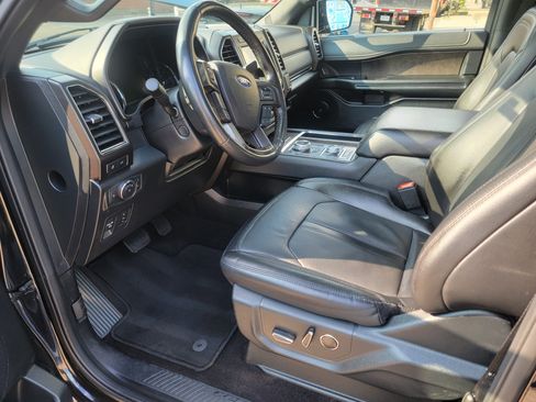 Used 2021 Ford Expedition Max Limited image 8