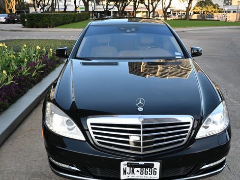 Used 2013 Mercedes-Benz S 550 image 4