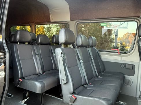 Used 2014 Mercedes-Benz Sprinter 2500 image 8