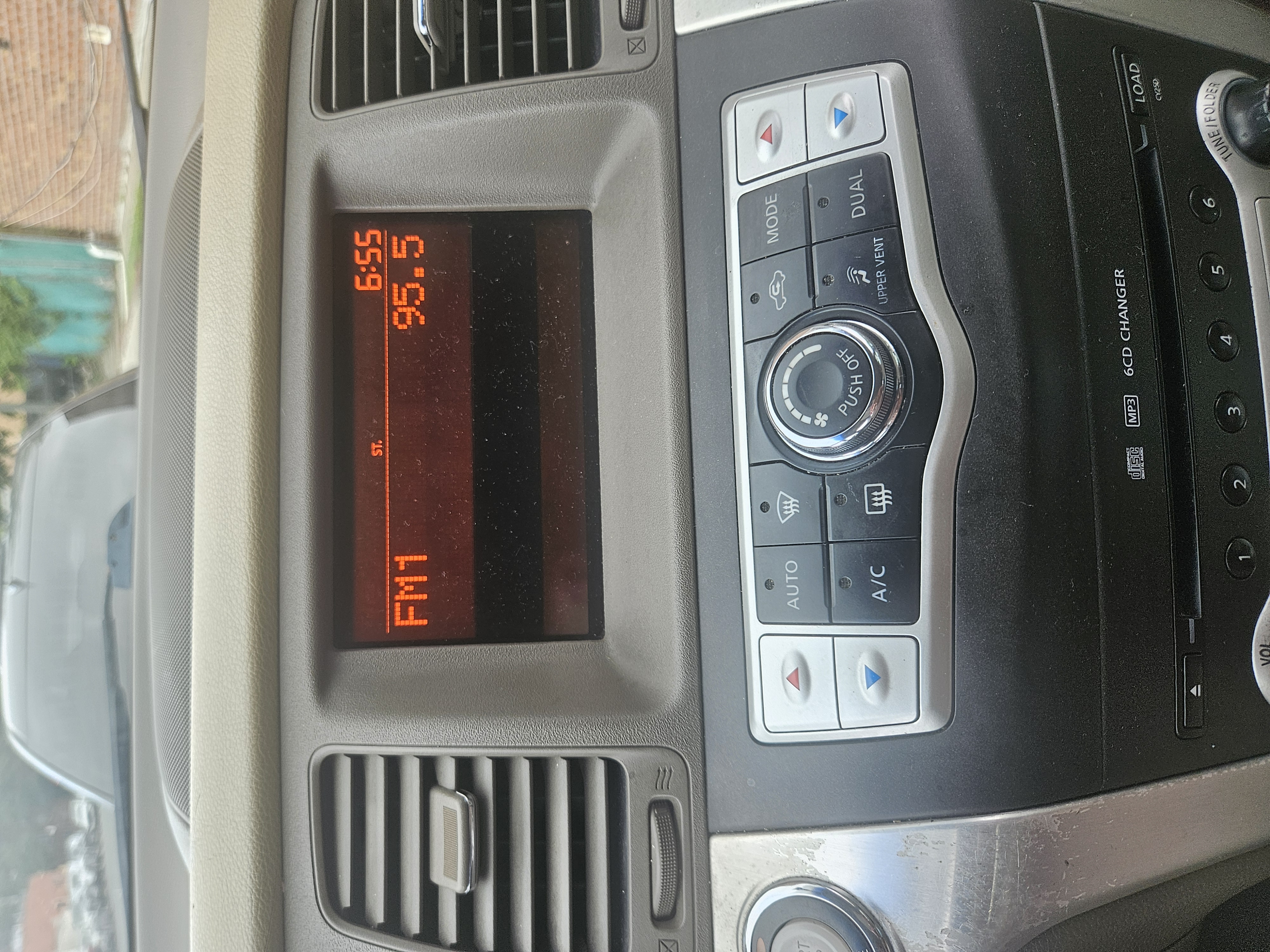 Used 2009 Nissan Murano S AWD/4WD image 5
