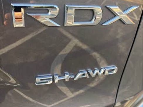 Used 2019 Acura RDX A-Spec image 16