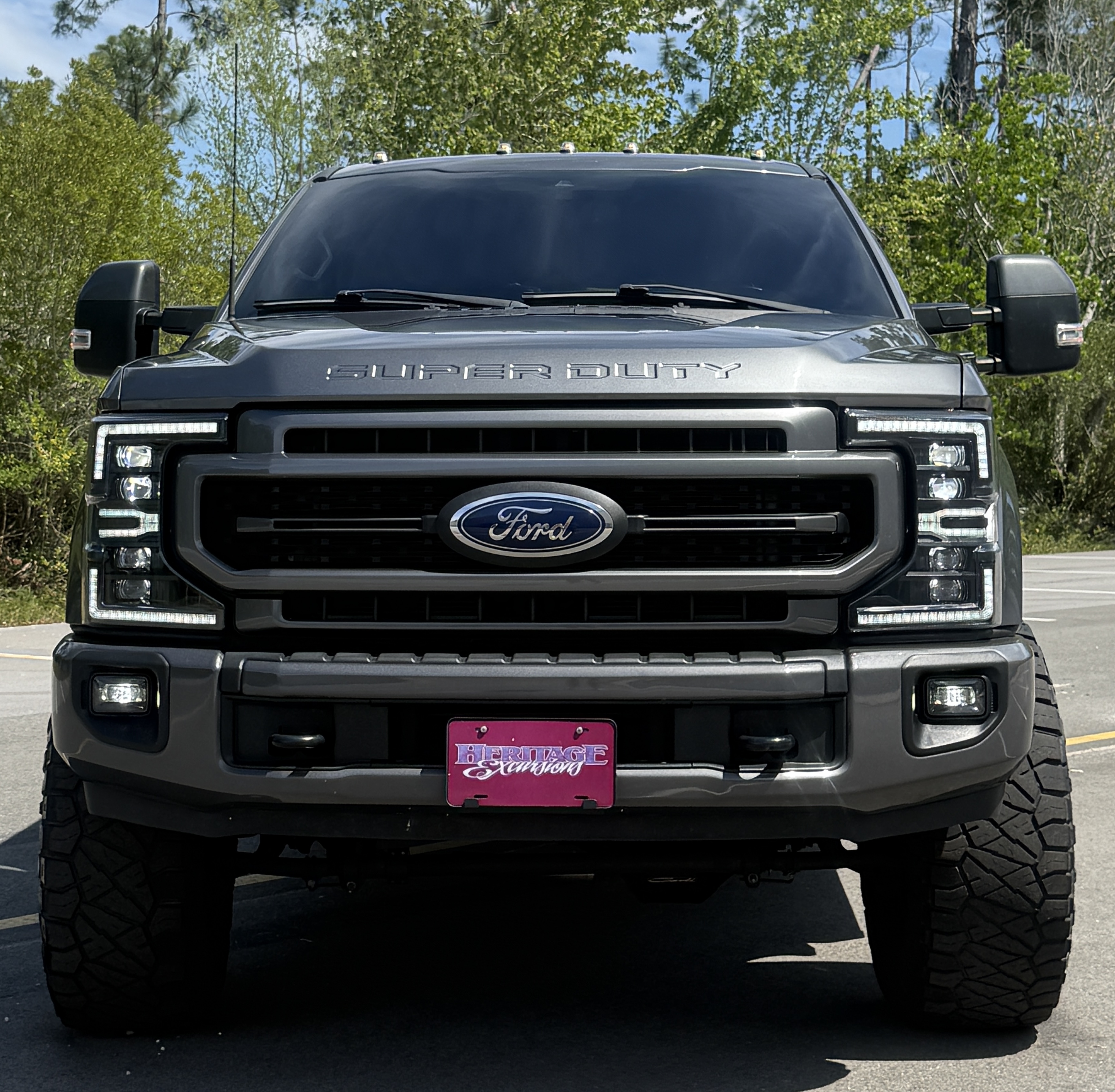 Used 2022 Ford F350 Lariat AWD/4WD image 4