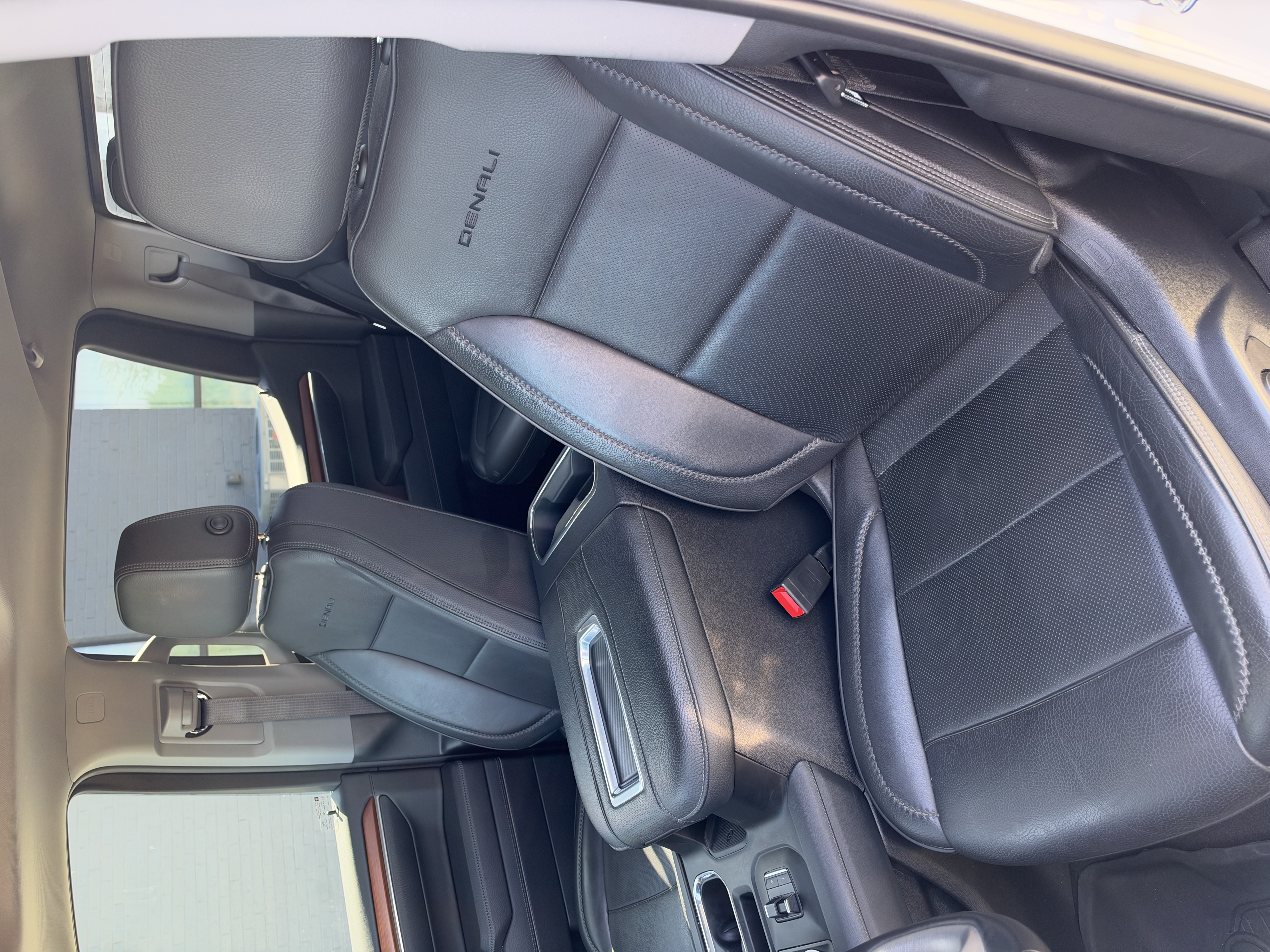 Used 2022 GMC Sierra 1500 Denali RWD image 10