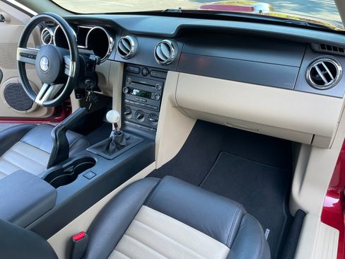 Used 2008 Ford Mustang GT Premium image 17