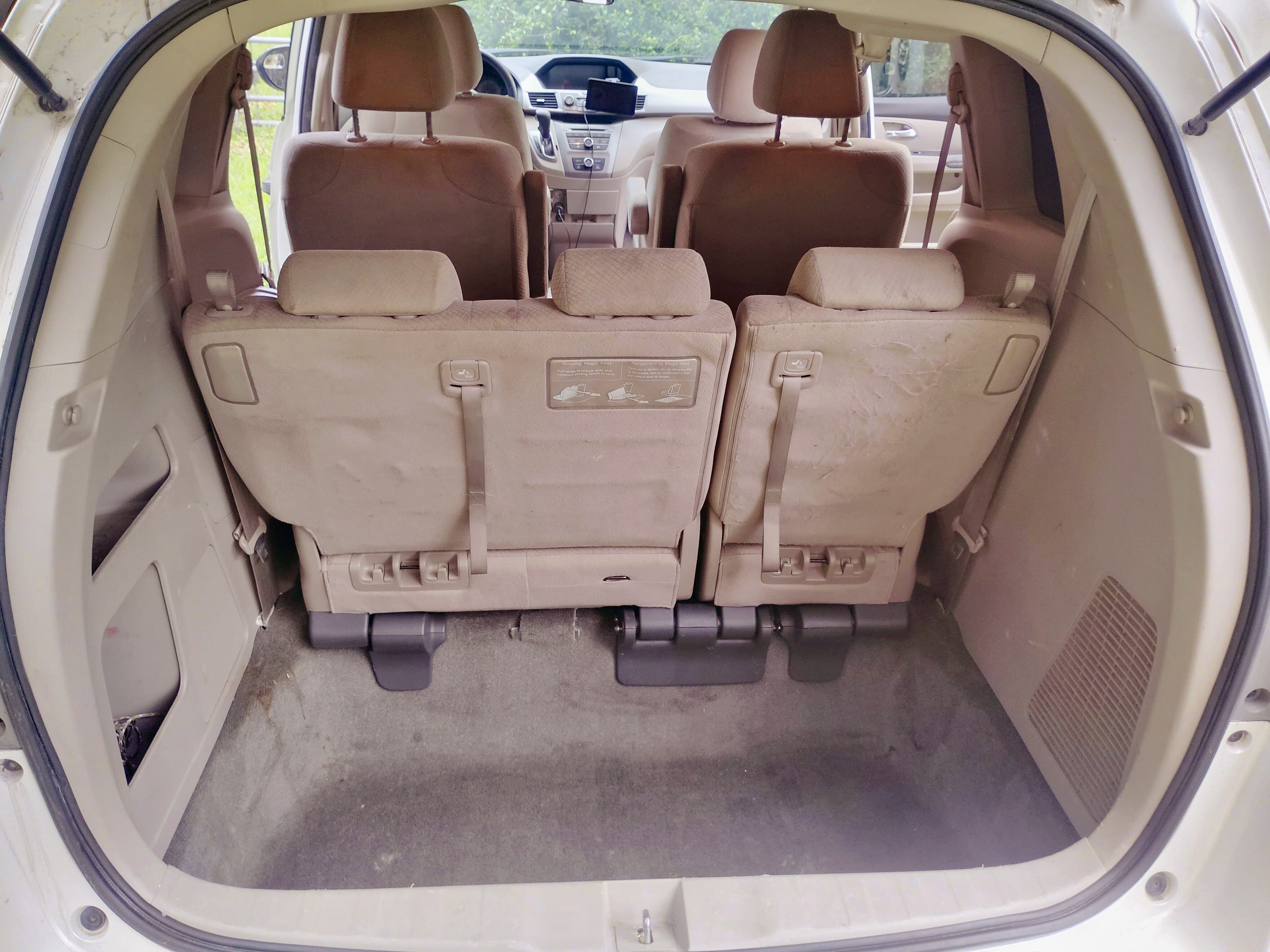 Used 2015 Honda Odyssey LX image 16