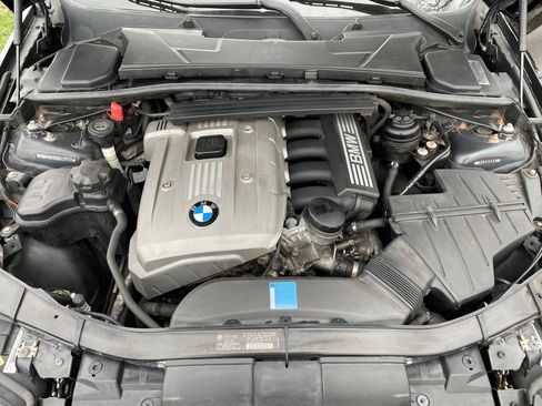 Used 2006 BMW 330xi Sedan image 13