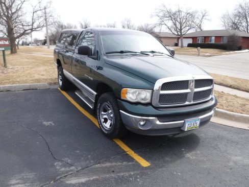 Used 2002 Dodge Ram 1500 Truck 4x4 Regular Cab image 2
