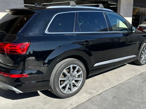 Used 2019 Audi Q7 3.0T Premium w/ Convenience Package AWD/4WD image 6