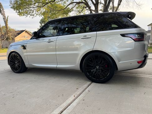 Used 2019 Land Rover Range Rover Sport Supercharged image 10