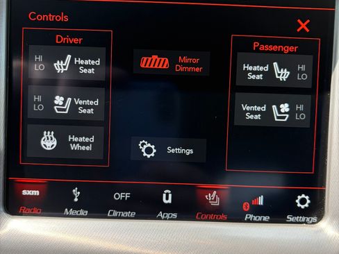Used 2019 Dodge Challenger R/T Scat Pack w/ Plus Package RWD image 22