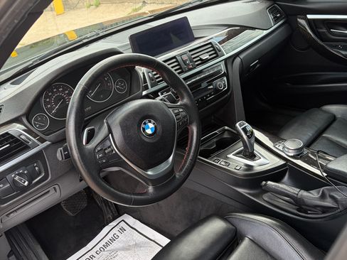 Used 2018 BMW 330i Sedan RWD image 9