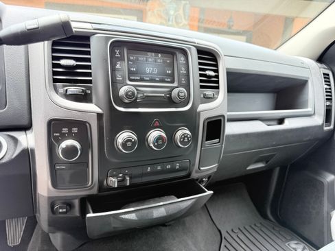 Used 2017 RAM 2500 Tradesman w/ Chrome Appearance Group AWD/4WD image 15