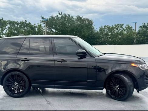 Used 2021 Land Rover Range Rover Westminster Edition image 11