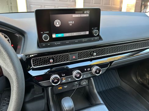 Used 2024 Honda Civic LX image 8