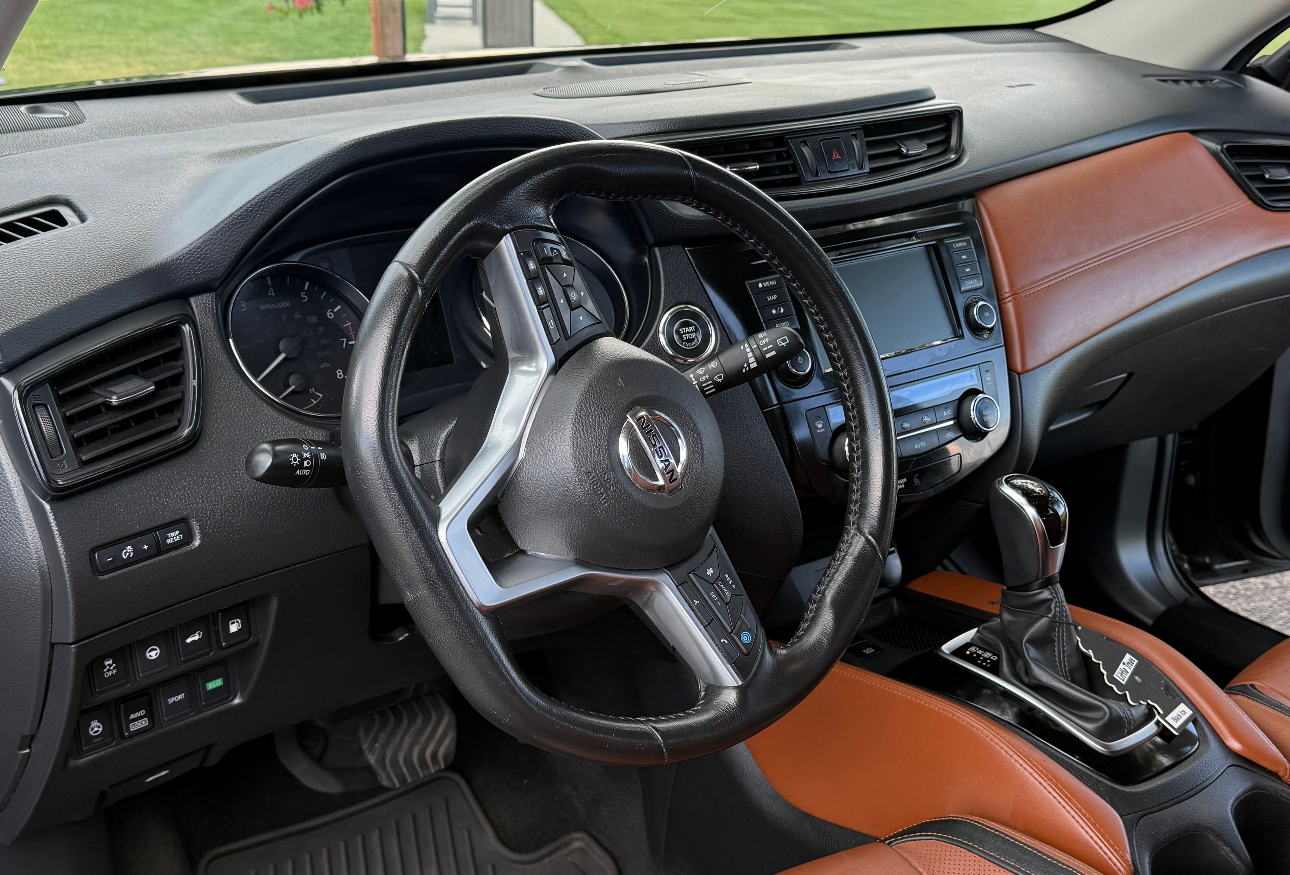 Used 2018 Nissan Rogue SL w/ Premium Package AWD/4WD image 23
