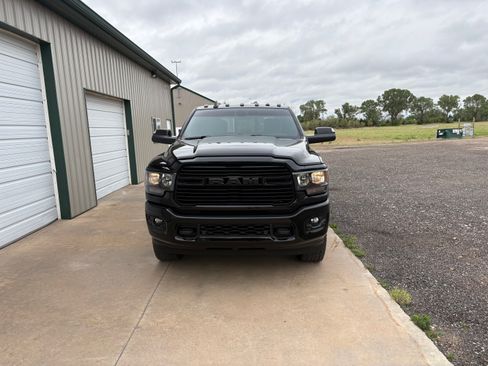 Used 2019 RAM 3500 Big Horn AWD/4WD image 2