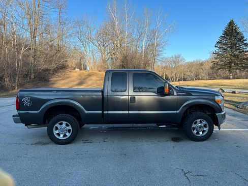 Used 2016 Ford F250 XL w/ XL Appearance Package image 4