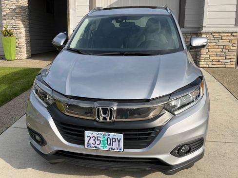 Used 2022 Honda HR-V EX image 11