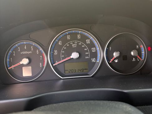 Used 2007 Hyundai Santa Fe Limited FWD image 16