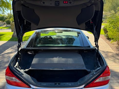 Used 2008 Mercedes-Benz SL 550 w/ AMG Sport Pkg image 13