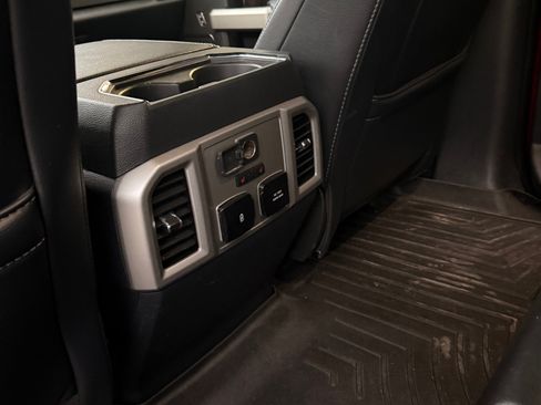 Used 2022 Ford F250 Lariat w/ Tremor Off-Road Package image 12