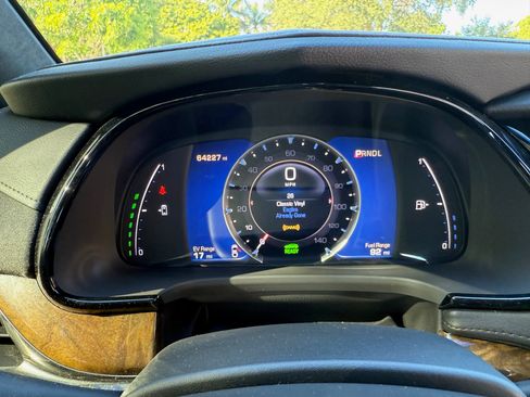 Used 2016 Cadillac ELR w/ Performance Package image 16