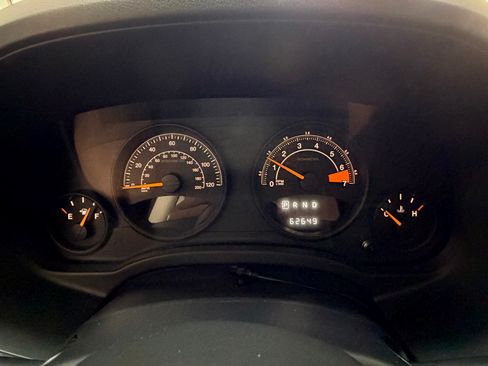 Used 2015 Jeep Patriot Sport w/ Power Value Group AWD/4WD image 14