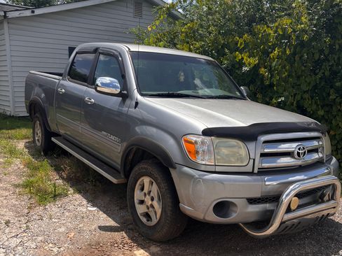 Used 2006 Toyota Tundra SR5 AWD/4WD image 6