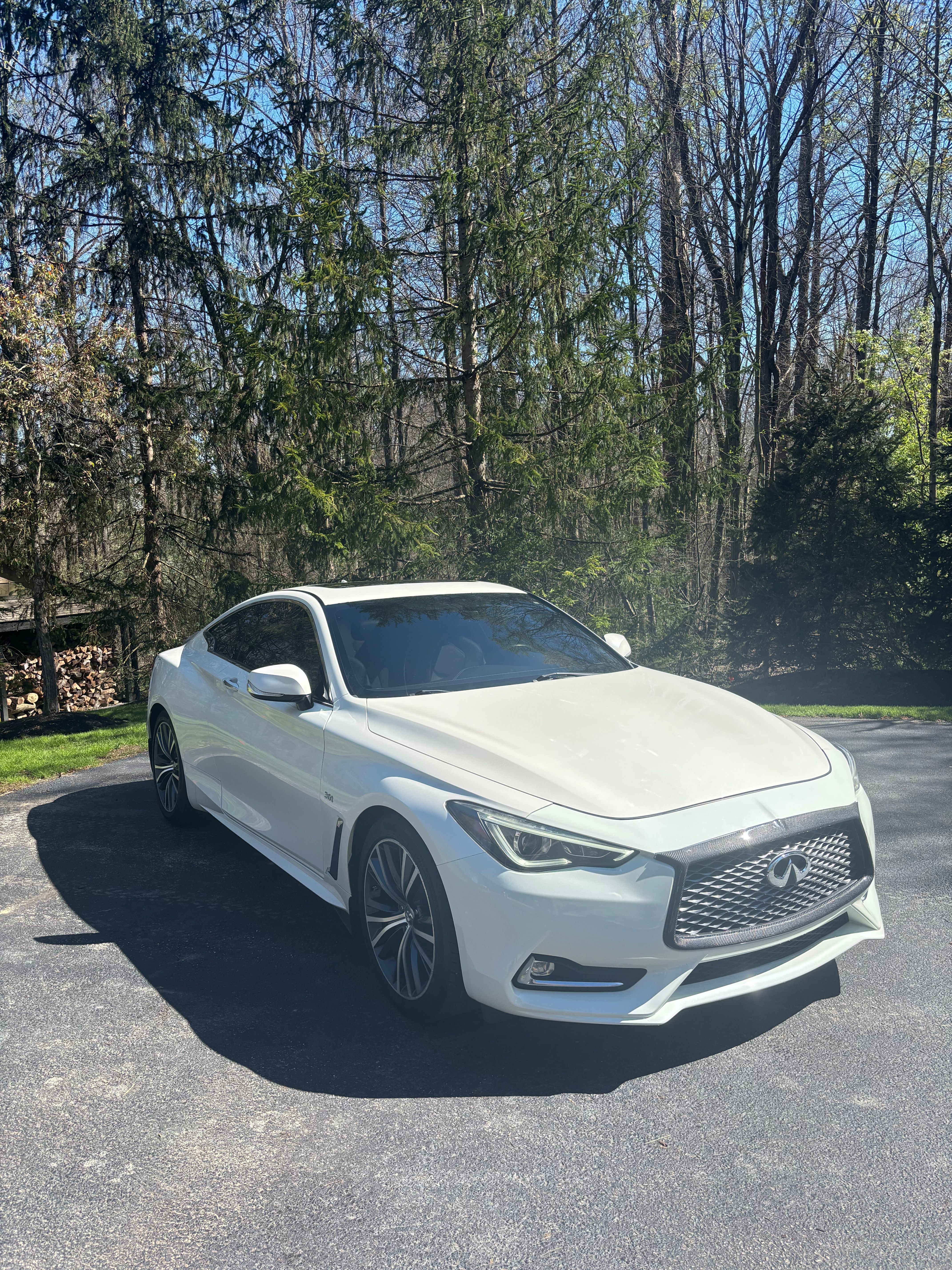 Used 2017 INFINITI Q60 3.0t w/ Premium Plus Package 3.0T AWD/4WD image 6