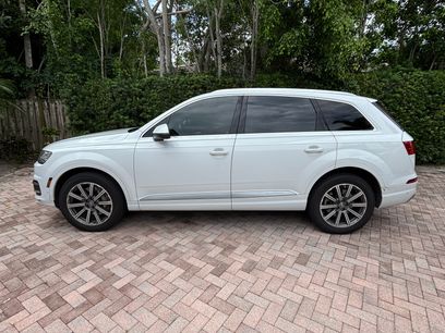Used 2019 Audi Q7 3.0T Prestige w/ Prestige Package